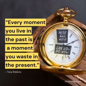 Clock with Tony Robbins quote