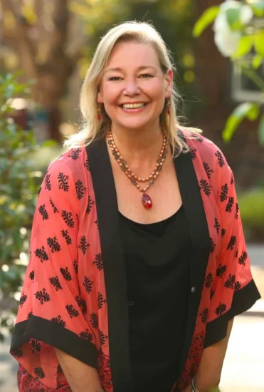 Lee Richter Maui Host